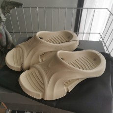 발렌시아가 슬리퍼