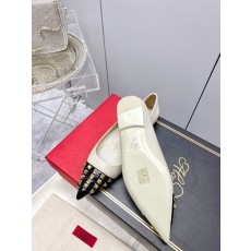 발렌티노 플랫슈즈