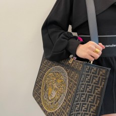 펜디 Sunshine 토트백