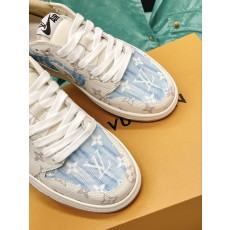 루이비통 남여공용 운동화