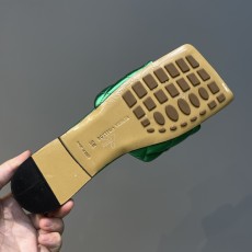 보테가 슬리퍼