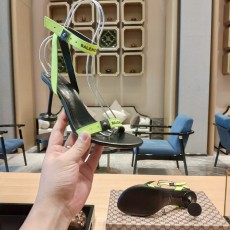 발렌시아가 하이힐