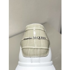 알렉산더맥퀸 남여공용 스니커즈
