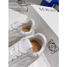 로에베 남여공용 운동화