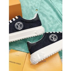 루이비통 스니커즈