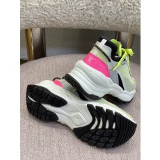 루이비통 운동화