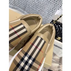 버버리 스니커즈 남녀공용