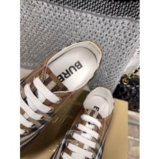 버버리 스니커즈 남녀공용