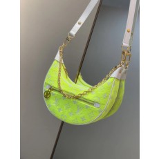 루이비통 LOOP M81484