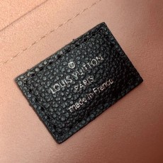 루이비통 MARELLE M80689