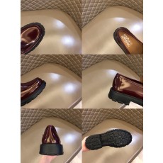 페레가모 남성 로퍼