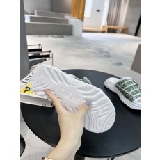 디올 남여공용 슬리퍼