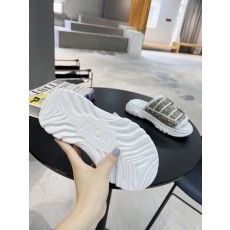 디올 남여공용 슬리퍼