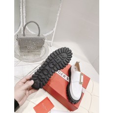 로저비비에 여성 로퍼