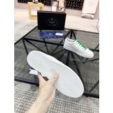 프라다 남성 스니커즈