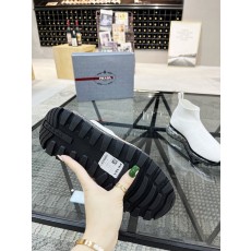 프라다 남성 스니커즈