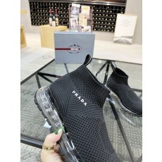 프라다 남성 스니커즈