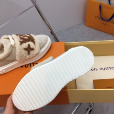 루이비통 여성 운동화