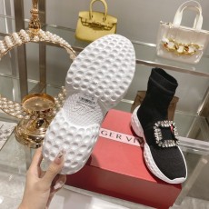 로저비비에 여성 워커