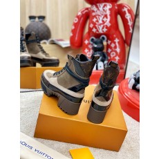 루이비통 여성 워커