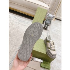 구찌 남여공용 스니커즈