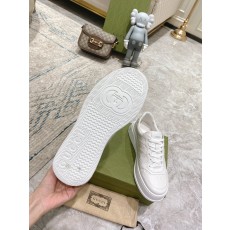 구찌 남여공용 스니커즈