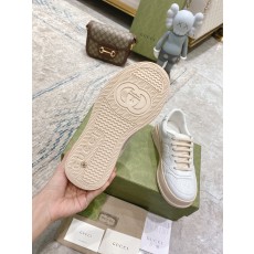 구찌 남여공용 스니커즈