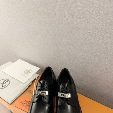 에르메스 여성 로퍼