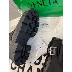 프라다 여성 워커