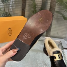 토즈 여성 로퍼