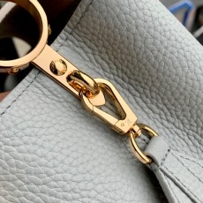 루이비통 카퓌신 MM M21296