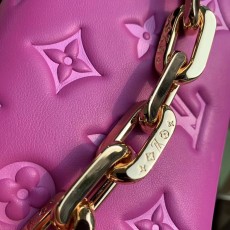 루이비통 벨트백 쿠상 M81127