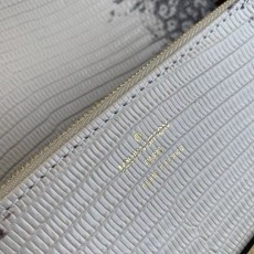 루이비통 SWING M20393