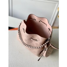 루이비통 벨라 M58792