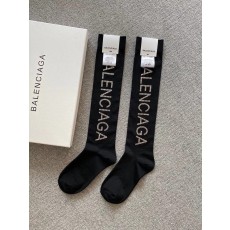 발렌시아가 양말