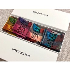 발렌시아가 양말