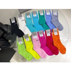 발렌시아가 양말