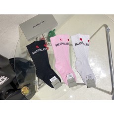 발렌시아가 양말