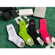 발렌시아가 양말