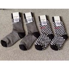 발렌시아가 양말