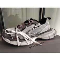 발렌시아가 남여공용 운동화