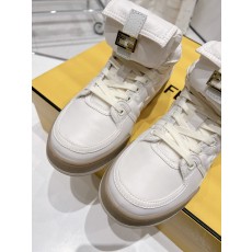 펜디 여성 스니커즈