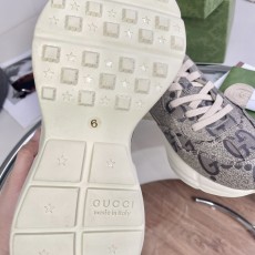 구찌 남여공용 운동화