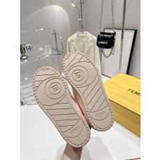 펜디 여성 스니커즈