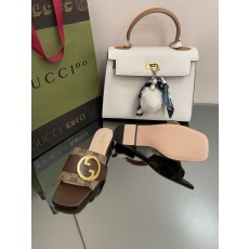 구찌 여성 슬리퍼