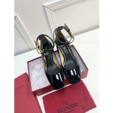 발렌티노 여성 로퍼