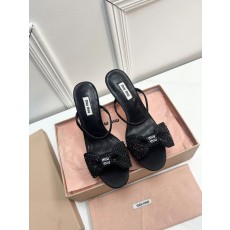 미우미우 여성 샌들