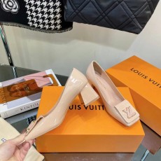 루이비통 여성 로퍼