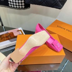 루이비통 여성 로퍼