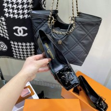 루이비통 여성 로퍼